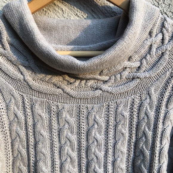 Charlie Brown Sweater. Cable Knit, Swingy Body with Slight Cowl Neck. Size- AU 4 - Picture 4 of 13